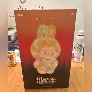 🌈Pop Mart Rock the Universe Labubu